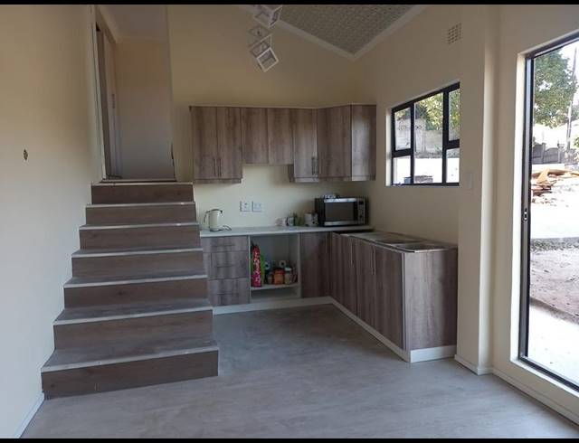 2 BEDROOM PROPERTY TO RENT IN ESCOMBE